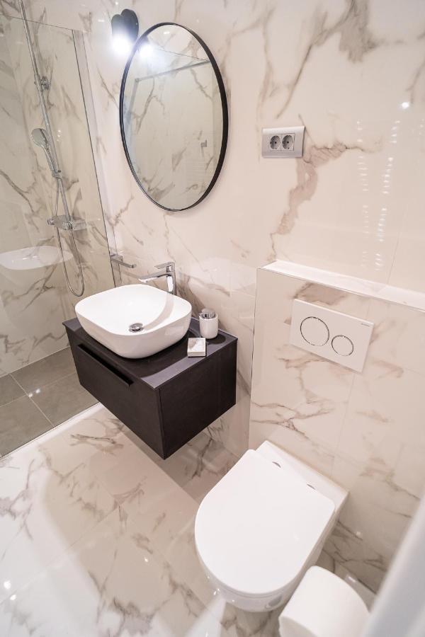 Art Apartment Zadar Bagian luar foto